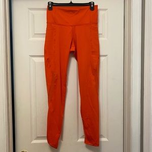 BNWOT Old Navy active leggings